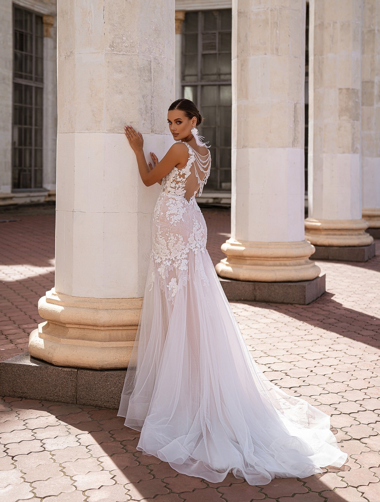 Timeless Wedding Dresses To Lookout : Ruffled Corset Bodice Tulle