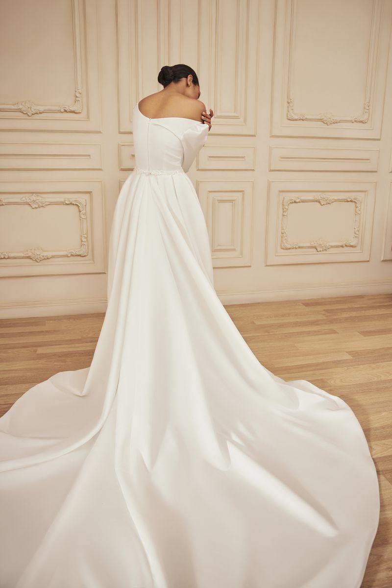 Wedding dress Corvus Product for Sale at NY City Bride