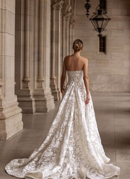 Wedding dress 9号 Allover Beaded Tank A-Line Wedding Dress | David's Bridal